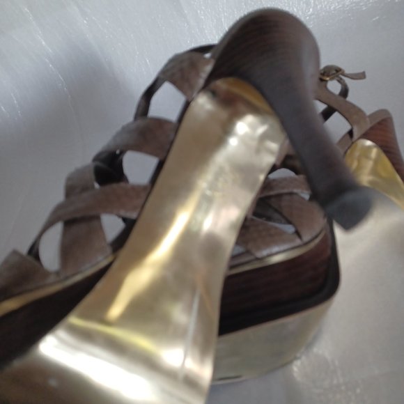 Bebe Brown High Heels 10M - Picture 12 of 15